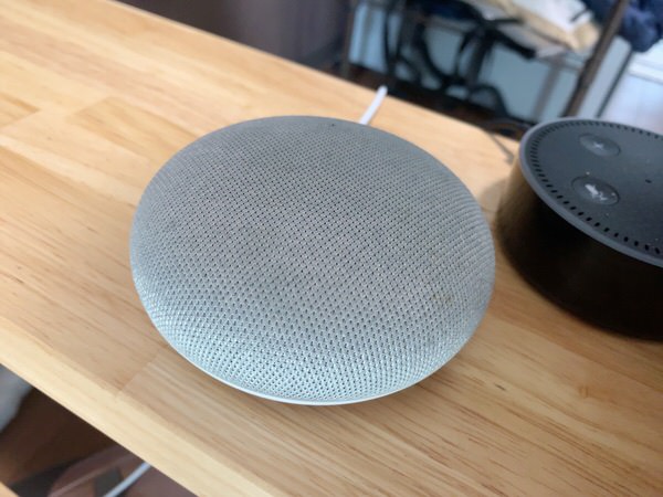 Google Home（Google）